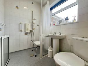 Wet Room- click for photo gallery